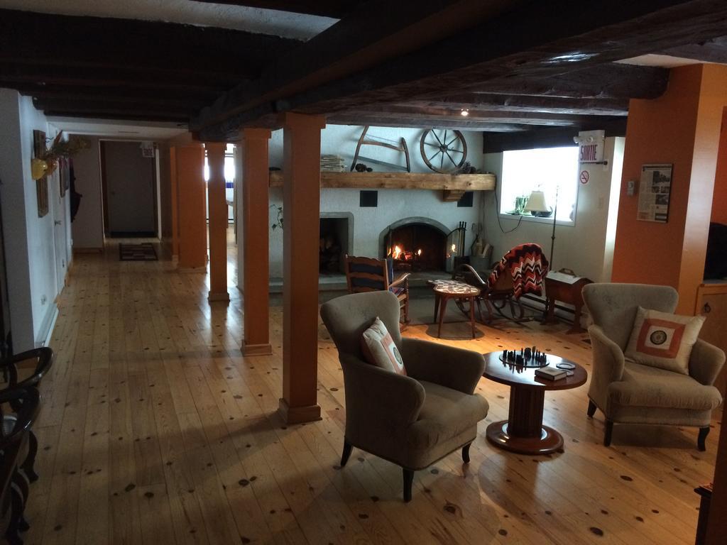 La Grange Country Inn Wakefield Extérieur photo